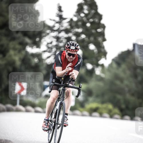 21.06.2026 - 29. Vierlanden-Triathlon H.Heesch http://msf.ph/oto/9911359 21.06.2026 09:40:40 Radfahren 64, 171 meine-sportfotos.de