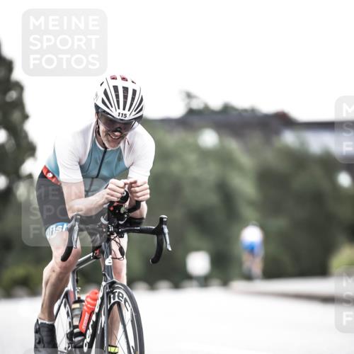 21.06.2026 - 29. Vierlanden-Triathlon H.Heesch http://msf.ph/oto/9911370 21.06.2026 09:40:50 Radfahren 36, 64, 115 meine-sportfotos.de