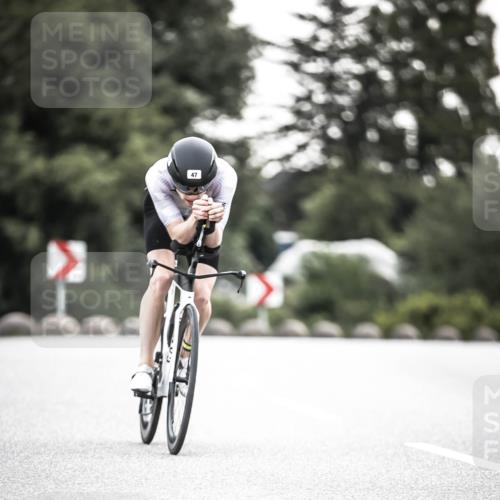 21.06.2026 - 29. Vierlanden-Triathlon H.Heesch http://msf.ph/oto/9911382 21.06.2026 09:41:18 Radfahren 8, 47 meine-sportfotos.de