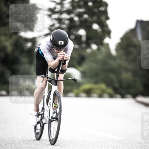 21.06.2026 - 29. Vierlanden-Triathlon H.Heesch http://msf.ph/oto/9911387 21.06.2026 09:41:19 Radfahren 8, 47 meine-sportfotos.de