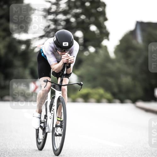 21.06.2026 - 29. Vierlanden-Triathlon H.Heesch http://msf.ph/oto/9911388 21.06.2026 09:41:19 Radfahren 8, 47 meine-sportfotos.de