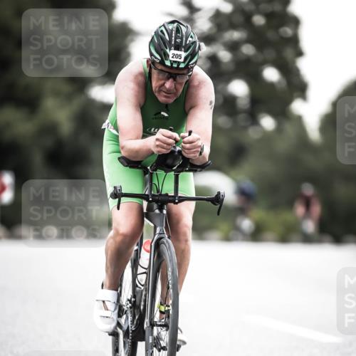 21.06.2026 - 29. Vierlanden-Triathlon H.Heesch http://msf.ph/oto/9911409 21.06.2026 09:41:34 Radfahren 146, 205 meine-sportfotos.de