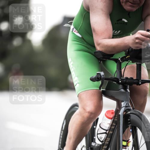 21.06.2026 - 29. Vierlanden-Triathlon H.Heesch http://msf.ph/oto/9911418 21.06.2026 09:41:35 Radfahren 146, 205 meine-sportfotos.de
