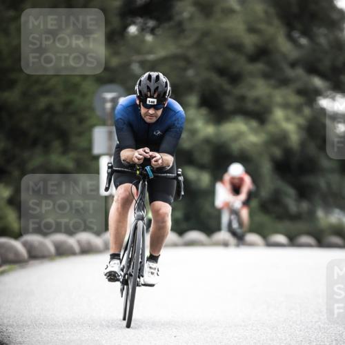 21.06.2026 - 29. Vierlanden-Triathlon H.Heesch http://msf.ph/oto/9911419 21.06.2026 09:41:40 Radfahren 41, 48, 146, 1353 meine-sportfotos.de