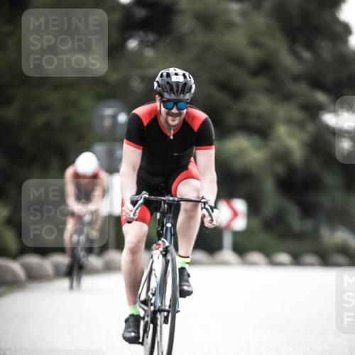 21.06.2026 - 29. Vierlanden-Triathlon H.Heesch http://msf.ph/oto/9911432 21.06.2026 09:41:43 Radfahren 15, 41, 48, 89, 146, 1353 meine-sportfotos.de