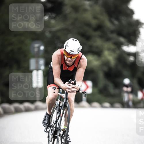 21.06.2026 - 29. Vierlanden-Triathlon H.Heesch http://msf.ph/oto/9911448 21.06.2026 09:41:45 Radfahren 15, 41, 48, 89, 1353 meine-sportfotos.de