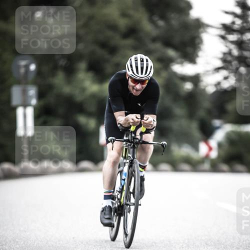 21.06.2026 - 29. Vierlanden-Triathlon H.Heesch http://msf.ph/oto/9911502 21.06.2026 09:42:03 Radfahren 191, 244, 1354 meine-sportfotos.de