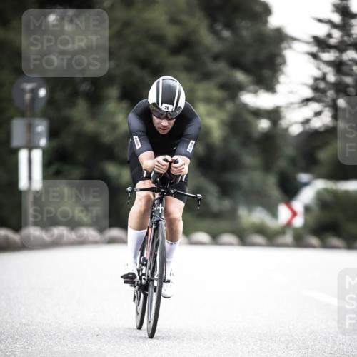 21.06.2026 - 29. Vierlanden-Triathlon H.Heesch http://msf.ph/oto/9911516 21.06.2026 09:42:20 Radfahren 26, 31, 37, 137 meine-sportfotos.de