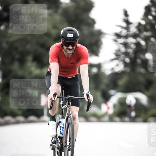 21.06.2026 - 29. Vierlanden-Triathlon H.Heesch http://msf.ph/oto/9911539 21.06.2026 09:42:41 Radfahren 71, 81, 121, 231 meine-sportfotos.de