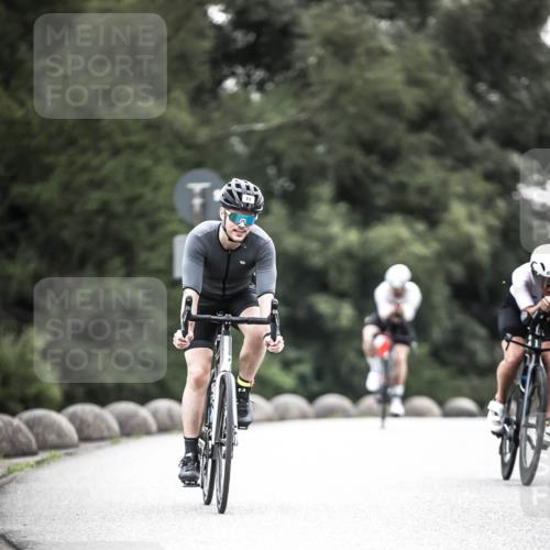 21.06.2026 - 29. Vierlanden-Triathlon H.Heesch http://msf.ph/oto/9911547 21.06.2026 09:42:45 Radfahren 71, 81, 231 meine-sportfotos.de