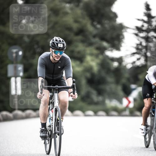 21.06.2026 - 29. Vierlanden-Triathlon H.Heesch http://msf.ph/oto/9911553 21.06.2026 09:42:45 Radfahren 71, 81, 231 meine-sportfotos.de