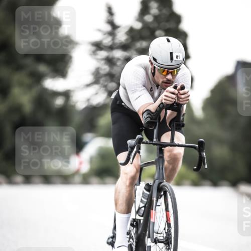 21.06.2026 - 29. Vierlanden-Triathlon H.Heesch http://msf.ph/oto/9911572 21.06.2026 09:42:48 Radfahren 71, 81, 231 meine-sportfotos.de