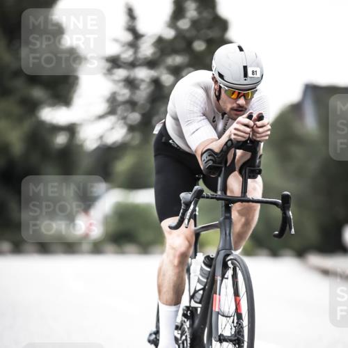 21.06.2026 - 29. Vierlanden-Triathlon H.Heesch http://msf.ph/oto/9911573 21.06.2026 09:42:48 Radfahren 71, 81, 231 meine-sportfotos.de