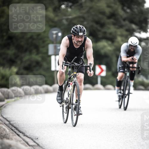21.06.2026 - 29. Vierlanden-Triathlon H.Heesch http://msf.ph/oto/9911579 21.06.2026 09:43:02 Radfahren 9, 204, 242 meine-sportfotos.de