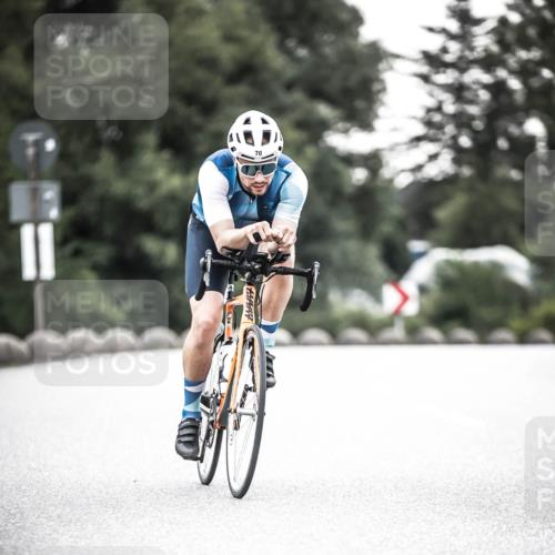21.06.2026 - 29. Vierlanden-Triathlon H.Heesch http://msf.ph/oto/9911625 21.06.2026 09:43:18 Radfahren 70 meine-sportfotos.de