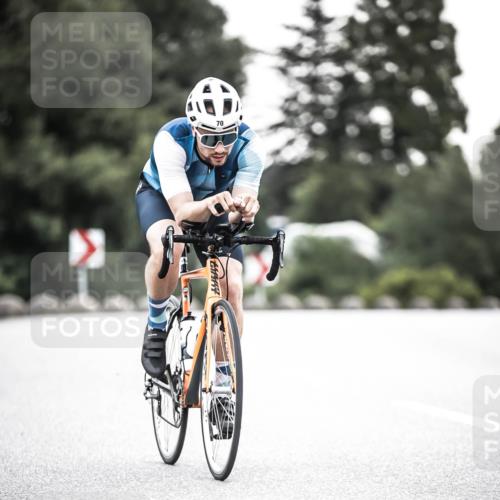 21.06.2026 - 29. Vierlanden-Triathlon H.Heesch http://msf.ph/oto/9911629 21.06.2026 09:43:18 Radfahren 70 meine-sportfotos.de