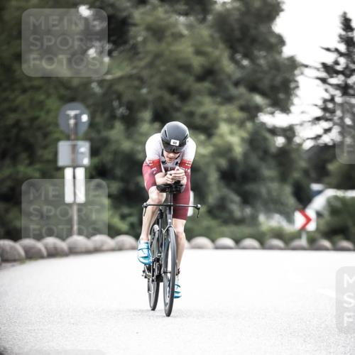 21.06.2026 - 29. Vierlanden-Triathlon H.Heesch http://msf.ph/oto/9911642 21.06.2026 09:43:36 Radfahren 60, 192 meine-sportfotos.de