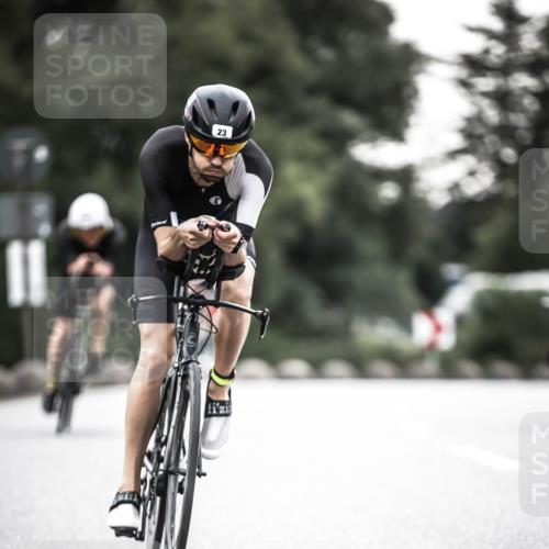 21.06.2026 - 29. Vierlanden-Triathlon H.Heesch http://msf.ph/oto/9911672 21.06.2026 09:43:54 Radfahren 23, 33, 101, 111, 178, 211, 216 meine-sportfotos.de