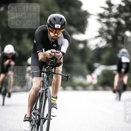 21.06.2026 - 29. Vierlanden-Triathlon H.Heesch http://msf.ph/oto/9911675 21.06.2026 09:43:54 Radfahren 23, 33, 101, 111, 178, 211, 216 meine-sportfotos.de