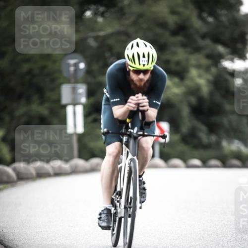 21.06.2026 - 29. Vierlanden-Triathlon H.Heesch http://msf.ph/oto/9911690 21.06.2026 09:43:57 Radfahren 23, 111, 178, 216 meine-sportfotos.de
