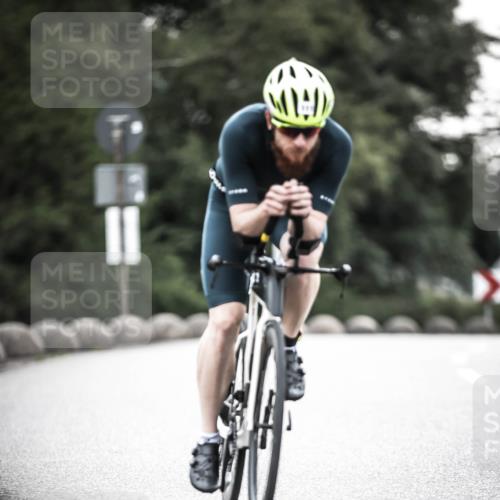 21.06.2026 - 29. Vierlanden-Triathlon H.Heesch http://msf.ph/oto/9911692 21.06.2026 09:43:57 Radfahren 23, 111, 178, 216 meine-sportfotos.de
