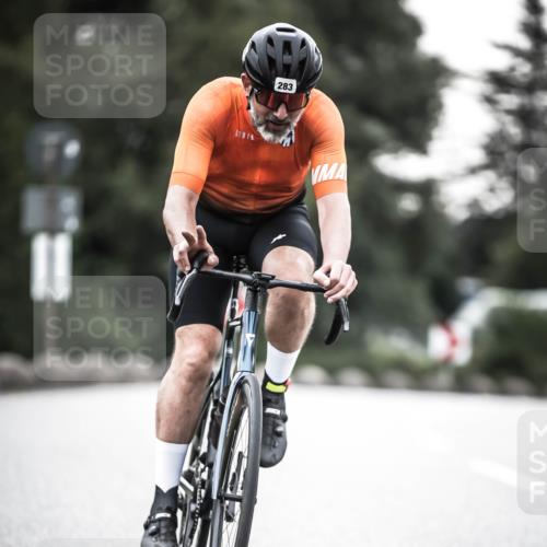 21.06.2026 - 29. Vierlanden-Triathlon H.Heesch http://msf.ph/oto/9911709 21.06.2026 09:44:11 Radfahren 76, 283, 299 meine-sportfotos.de