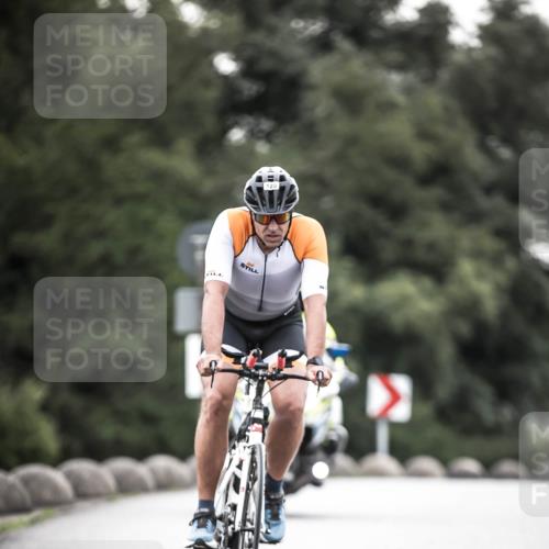 21.06.2026 - 29. Vierlanden-Triathlon H.Heesch http://msf.ph/oto/9911754 21.06.2026 09:44:38 Radfahren 16, 77, 94, 107, 120, 132 meine-sportfotos.de