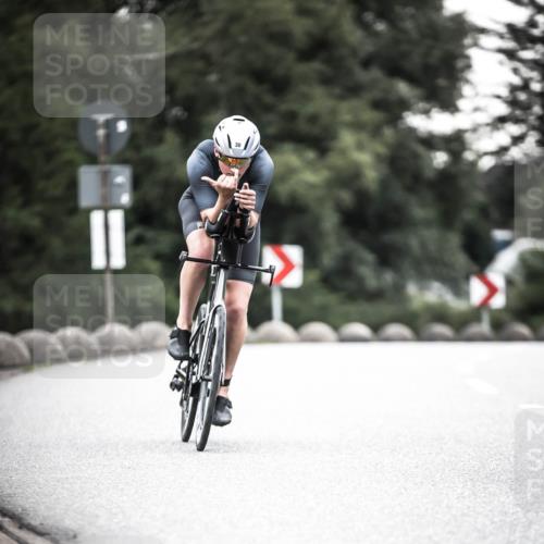 21.06.2026 - 29. Vierlanden-Triathlon H.Heesch http://msf.ph/oto/9911766 21.06.2026 09:45:05 Radfahren 30, 284 meine-sportfotos.de