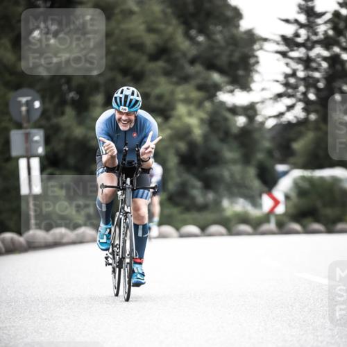 21.06.2026 - 29. Vierlanden-Triathlon H.Heesch http://msf.ph/oto/9911778 21.06.2026 09:45:14 Radfahren 79, 200, 261, 268, 290 meine-sportfotos.de