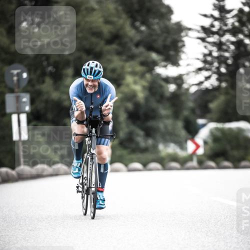 21.06.2026 - 29. Vierlanden-Triathlon H.Heesch http://msf.ph/oto/9911779 21.06.2026 09:45:14 Radfahren 79, 200, 261, 268, 290 meine-sportfotos.de