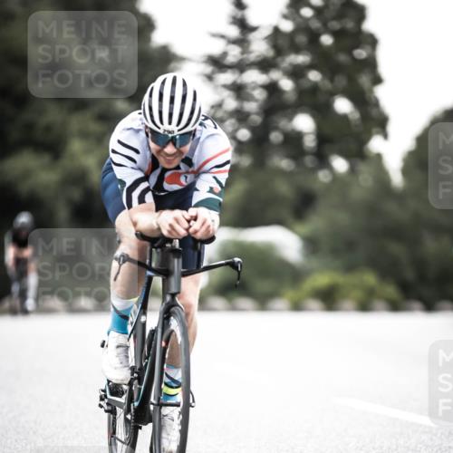 21.06.2026 - 29. Vierlanden-Triathlon H.Heesch http://msf.ph/oto/9911807 21.06.2026 09:45:18 Radfahren 79, 200, 261, 268, 290 meine-sportfotos.de