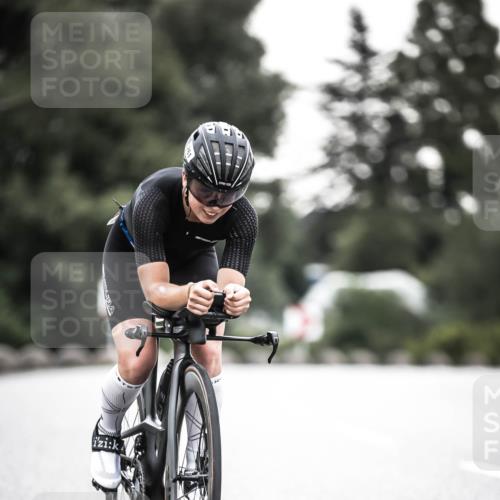21.06.2026 - 29. Vierlanden-Triathlon H.Heesch http://msf.ph/oto/9911818 21.06.2026 09:45:22 Radfahren 79, 261, 268 meine-sportfotos.de