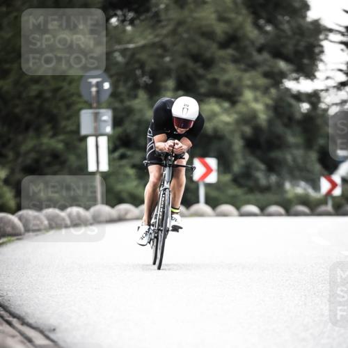 21.06.2026 - 29. Vierlanden-Triathlon H.Heesch http://msf.ph/oto/9911845 21.06.2026 09:46:03 Radfahren 45, 177, 210, 212, 293 meine-sportfotos.de