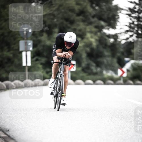 21.06.2026 - 29. Vierlanden-Triathlon H.Heesch http://msf.ph/oto/9911847 21.06.2026 09:46:04 Radfahren 45, 177, 210, 212, 293 meine-sportfotos.de