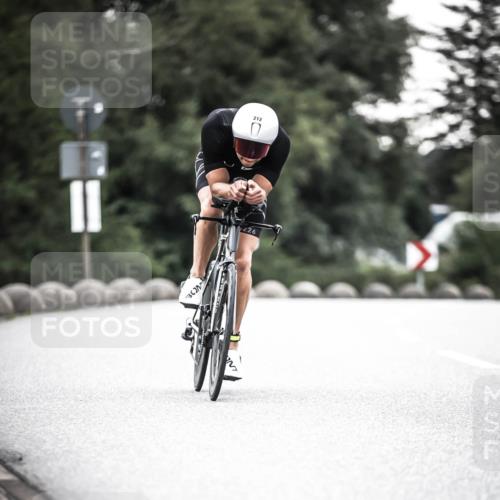 21.06.2026 - 29. Vierlanden-Triathlon H.Heesch http://msf.ph/oto/9911849 21.06.2026 09:46:04 Radfahren 45, 177, 210, 212, 293 meine-sportfotos.de