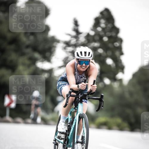 21.06.2026 - 29. Vierlanden-Triathlon H.Heesch http://msf.ph/oto/9911895 21.06.2026 09:46:53 Radfahren 140, 240, 241 meine-sportfotos.de