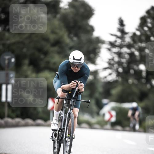 21.06.2026 - 29. Vierlanden-Triathlon H.Heesch http://msf.ph/oto/9911910 21.06.2026 09:46:57 Radfahren 140, 172, 240 meine-sportfotos.de