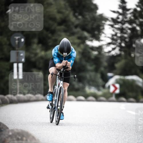 21.06.2026 - 29. Vierlanden-Triathlon H.Heesch http://msf.ph/oto/9911967 21.06.2026 09:48:35 Radfahren 12, 14, 36, 267 meine-sportfotos.de