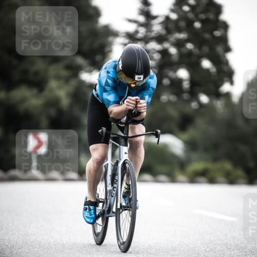 21.06.2026 - 29. Vierlanden-Triathlon H.Heesch http://msf.ph/oto/9911975 21.06.2026 09:48:36 Radfahren 12, 14, 36, 267 meine-sportfotos.de