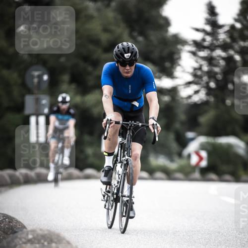 21.06.2026 - 29. Vierlanden-Triathlon H.Heesch http://msf.ph/oto/9912008 21.06.2026 09:49:01 Radfahren 22, 52 meine-sportfotos.de