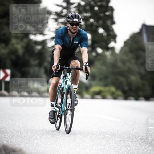 21.06.2026 - 29. Vierlanden-Triathlon H.Heesch http://msf.ph/oto/9912055 21.06.2026 09:49:14 Radfahren 113 meine-sportfotos.de