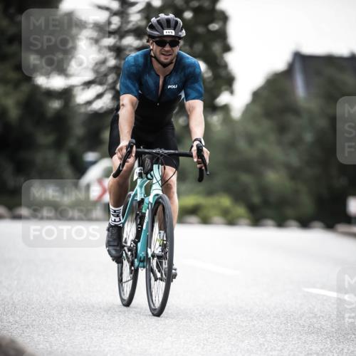 21.06.2026 - 29. Vierlanden-Triathlon H.Heesch http://msf.ph/oto/9912057 21.06.2026 09:49:14 Radfahren 113 meine-sportfotos.de
