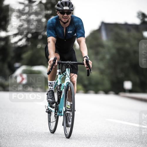 21.06.2026 - 29. Vierlanden-Triathlon H.Heesch http://msf.ph/oto/9912058 21.06.2026 09:49:15 Radfahren 113 meine-sportfotos.de
