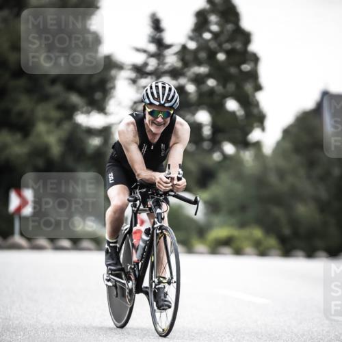 21.06.2026 - 29. Vierlanden-Triathlon H.Heesch http://msf.ph/oto/9912068 21.06.2026 09:49:27 Radfahren 116, 213, 298 meine-sportfotos.de