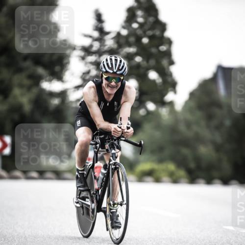 21.06.2026 - 29. Vierlanden-Triathlon H.Heesch http://msf.ph/oto/9912069 21.06.2026 09:49:27 Radfahren 116, 213, 298 meine-sportfotos.de