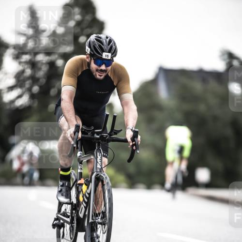 21.06.2026 - 29. Vierlanden-Triathlon H.Heesch http://msf.ph/oto/9912111 21.06.2026 09:51:10 Radfahren 15, 228, 244 meine-sportfotos.de