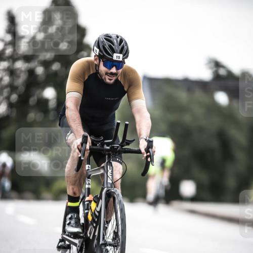 21.06.2026 - 29. Vierlanden-Triathlon H.Heesch http://msf.ph/oto/9912113 21.06.2026 09:51:10 Radfahren 15, 228, 244 meine-sportfotos.de