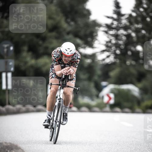 21.06.2026 - 29. Vierlanden-Triathlon H.Heesch http://msf.ph/oto/9912160 21.06.2026 09:51:23 Radfahren 32, 41, 42, 129 meine-sportfotos.de