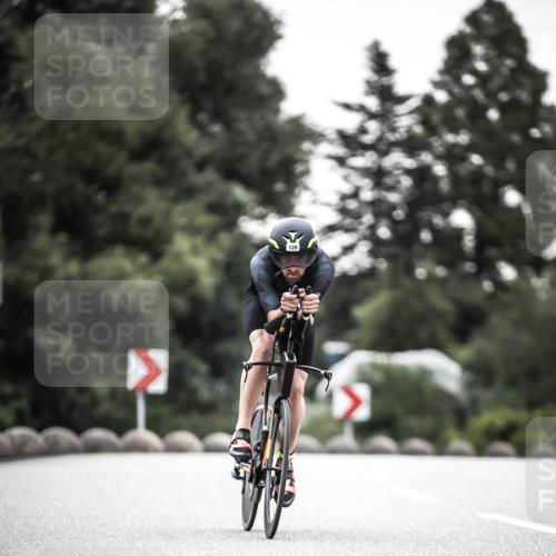 21.06.2026 - 29. Vierlanden-Triathlon H.Heesch http://msf.ph/oto/9912169 21.06.2026 09:51:25 Radfahren 32, 41, 42, 129 meine-sportfotos.de