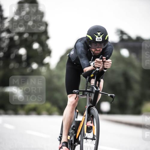 21.06.2026 - 29. Vierlanden-Triathlon H.Heesch http://msf.ph/oto/9912185 21.06.2026 09:51:26 Radfahren 32, 42, 129 meine-sportfotos.de